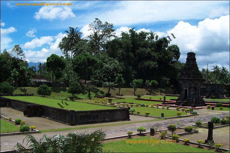 penataran-temple-09