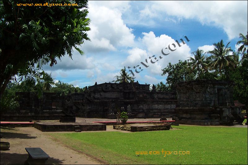 penataran-temple-10